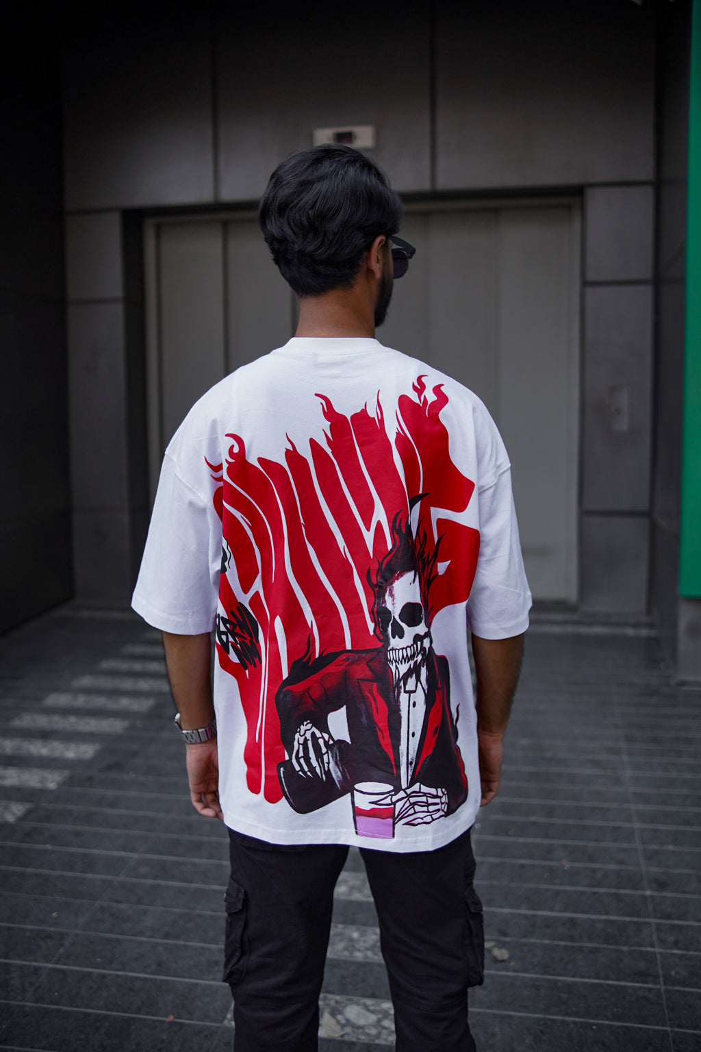 Chilling Drop Drop Shoulder T-Shirt