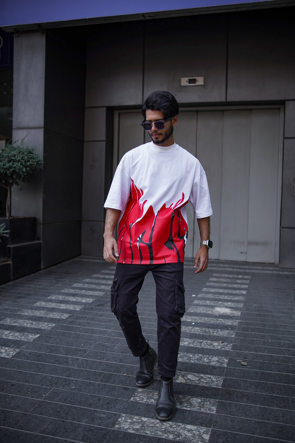 Chilling Drop Drop Shoulder T-Shirt