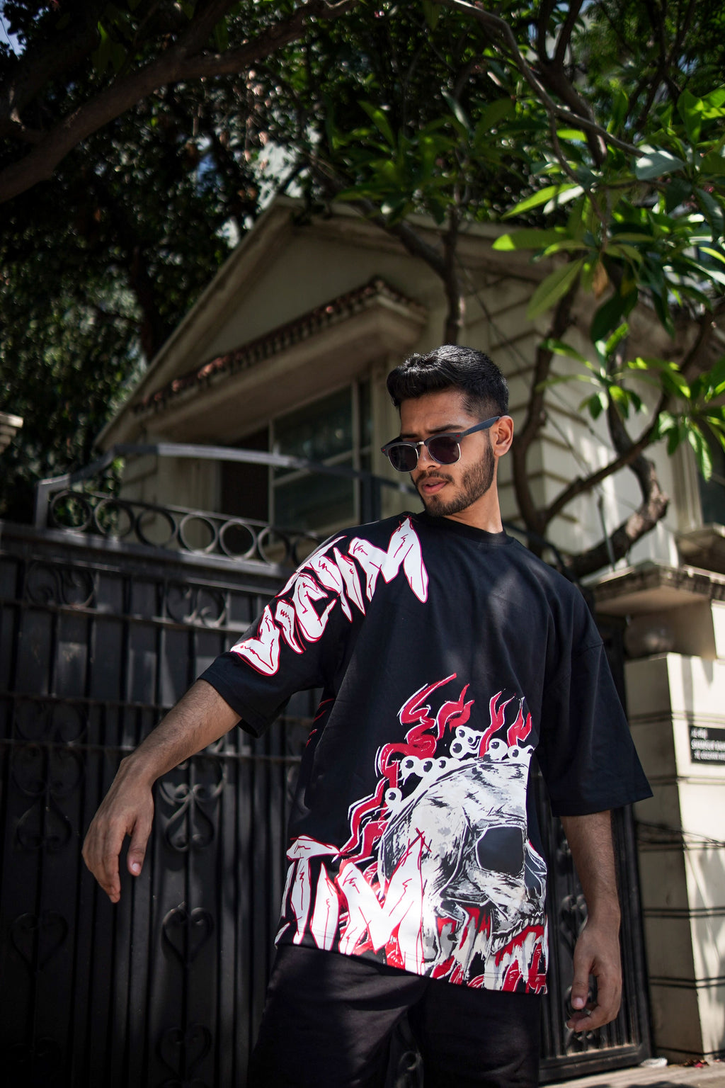 Victim Drop Shoulder T-Shirt