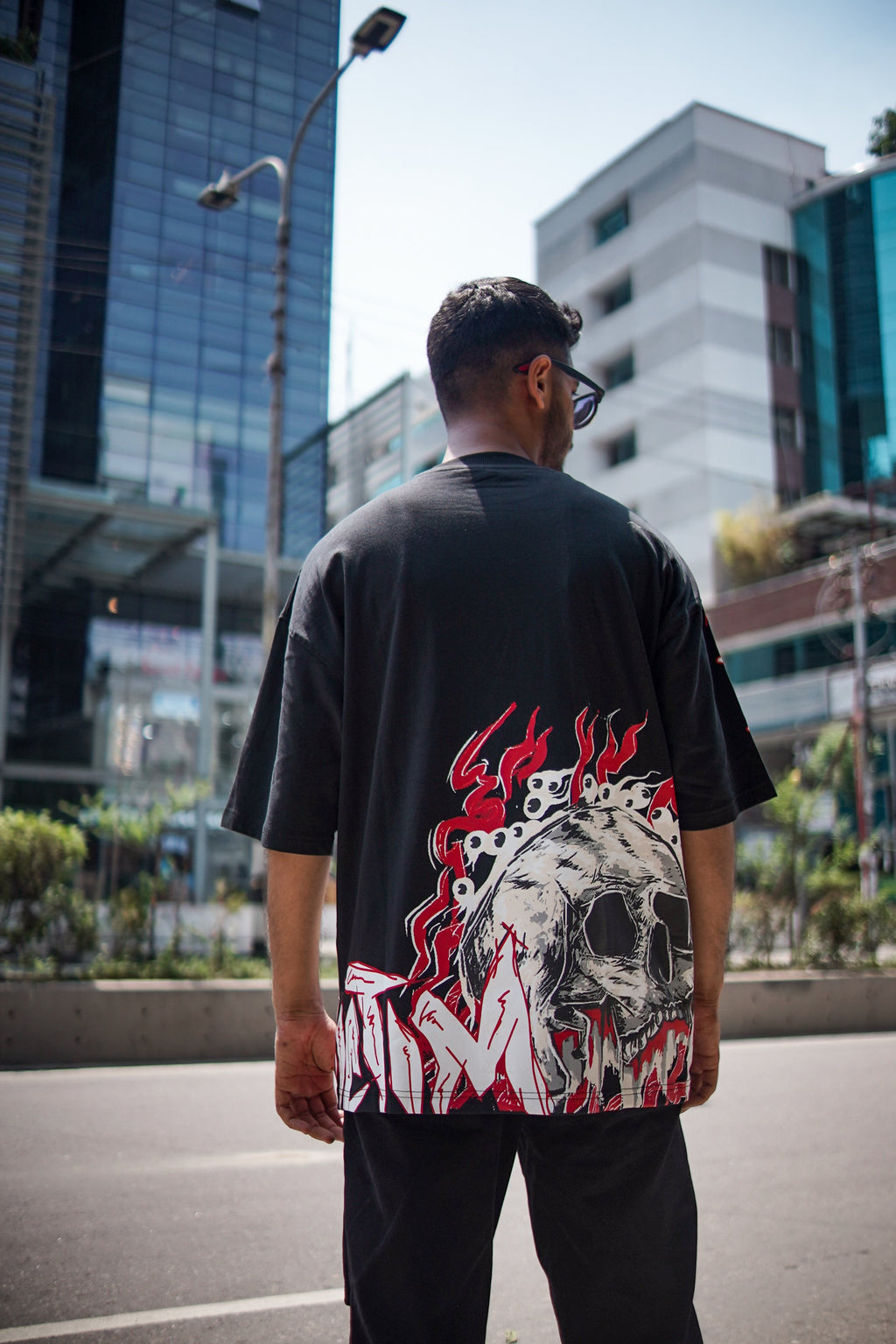 Victim Drop Shoulder T-Shirt