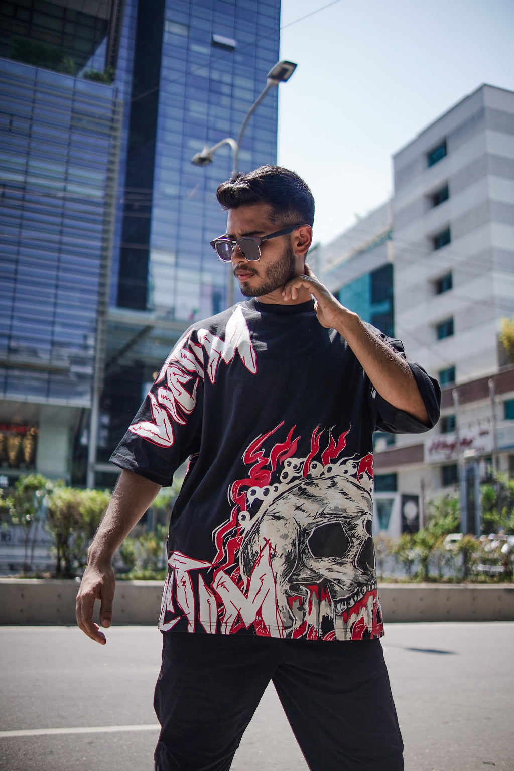 Victim Drop Shoulder T-Shirt