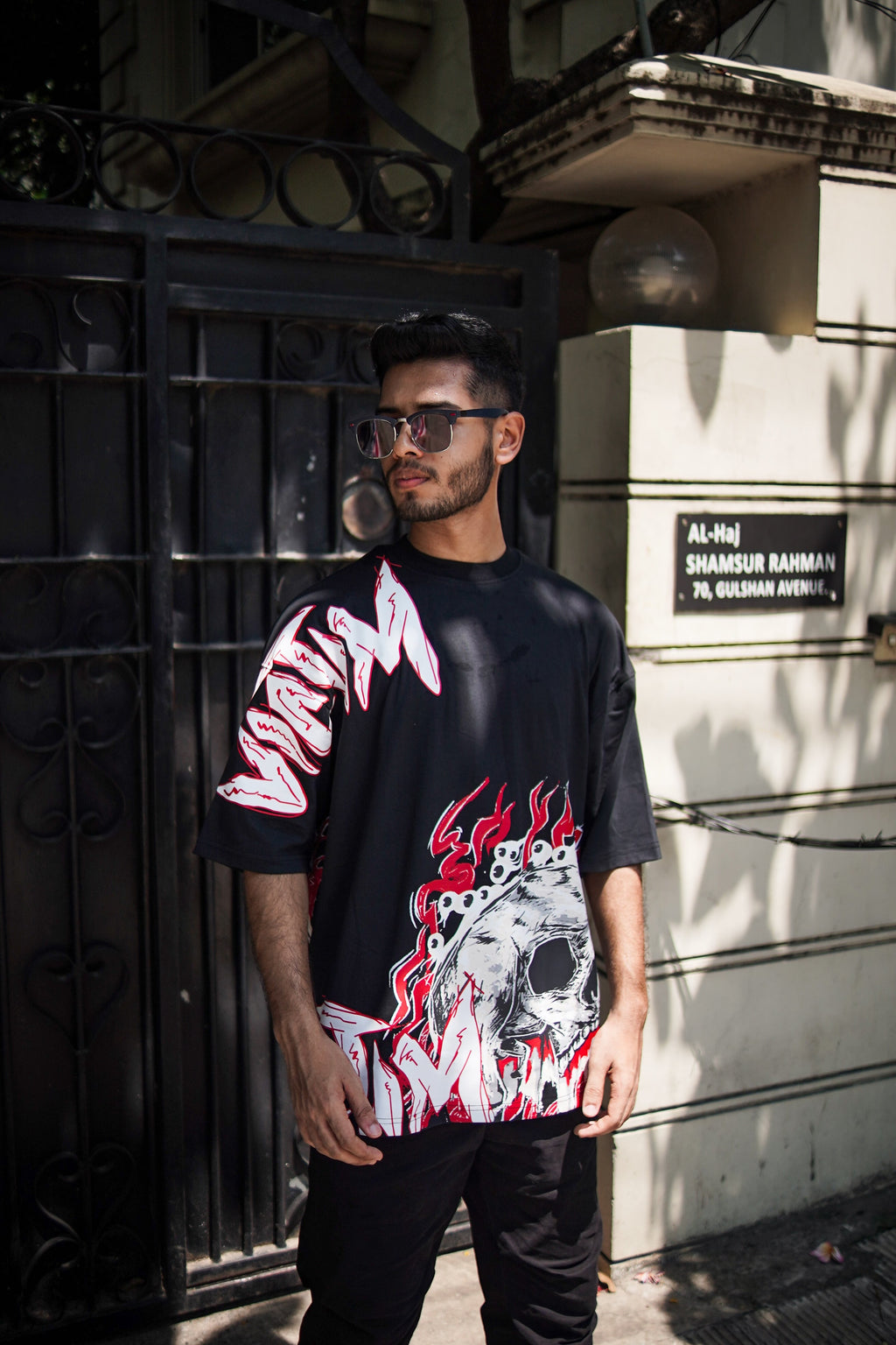 Victim Drop Shoulder T-Shirt