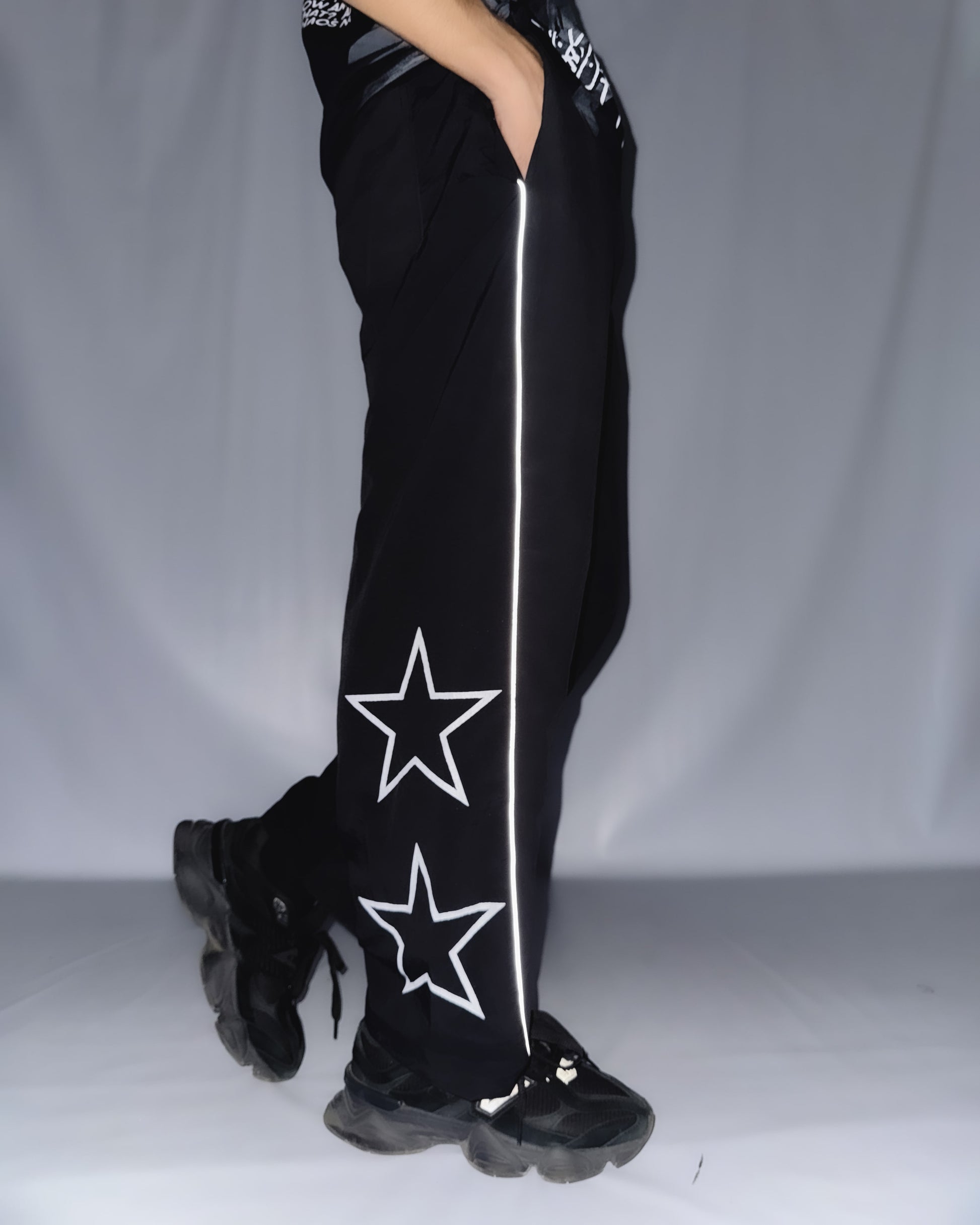Star Baggy Pants