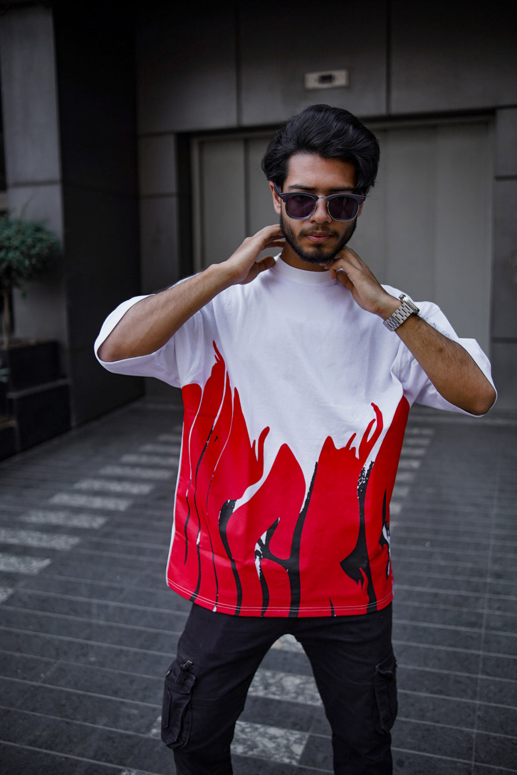 Chilling Drop Drop Shoulder T-Shirt